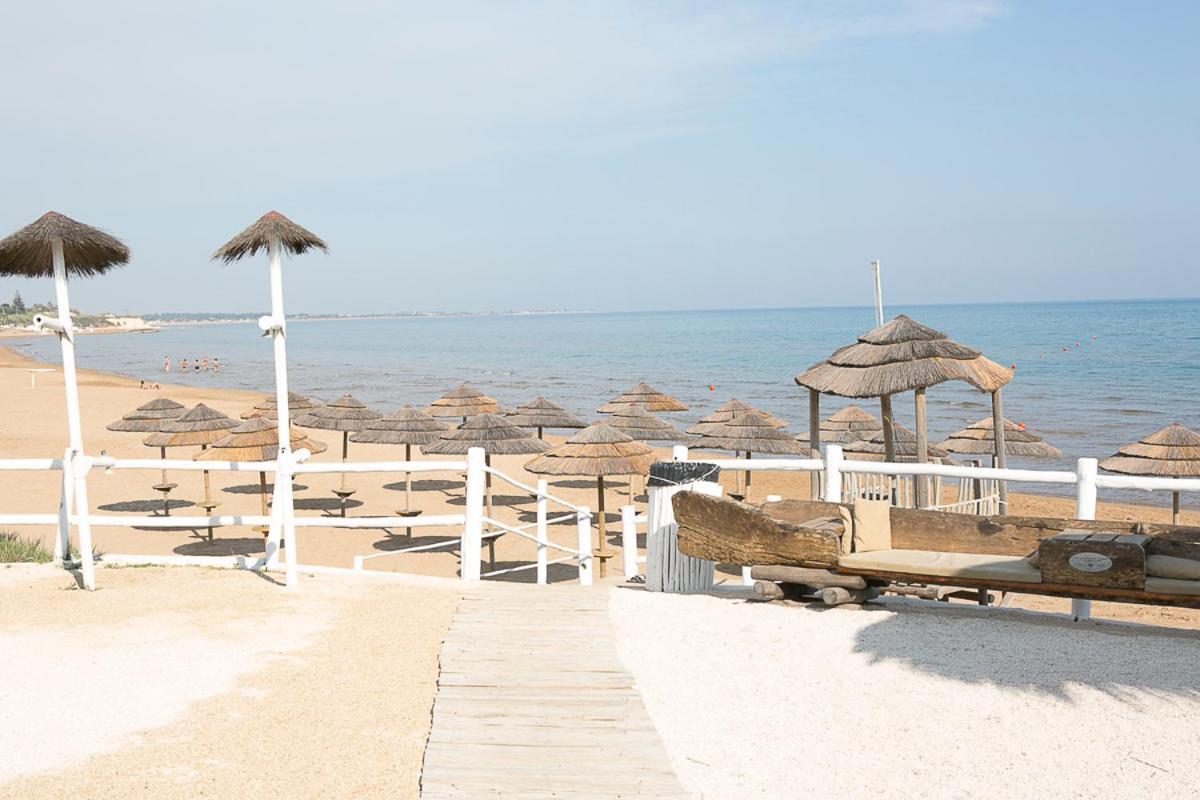 Villa Relax A 200Mt Dal Mare ポッツァッロ エクステリア 写真