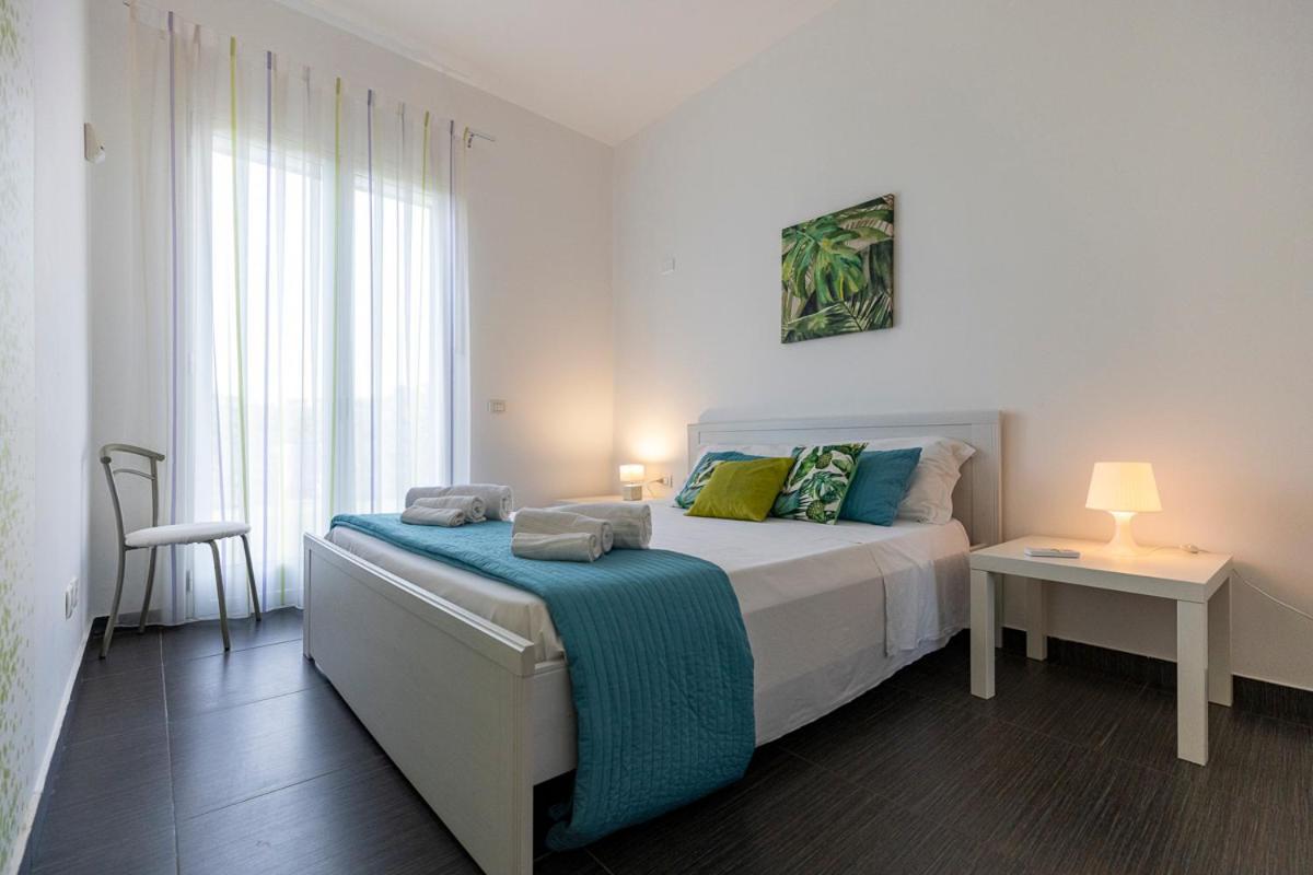 Villa Relax A 200Mt Dal Mare ポッツァッロ エクステリア 写真