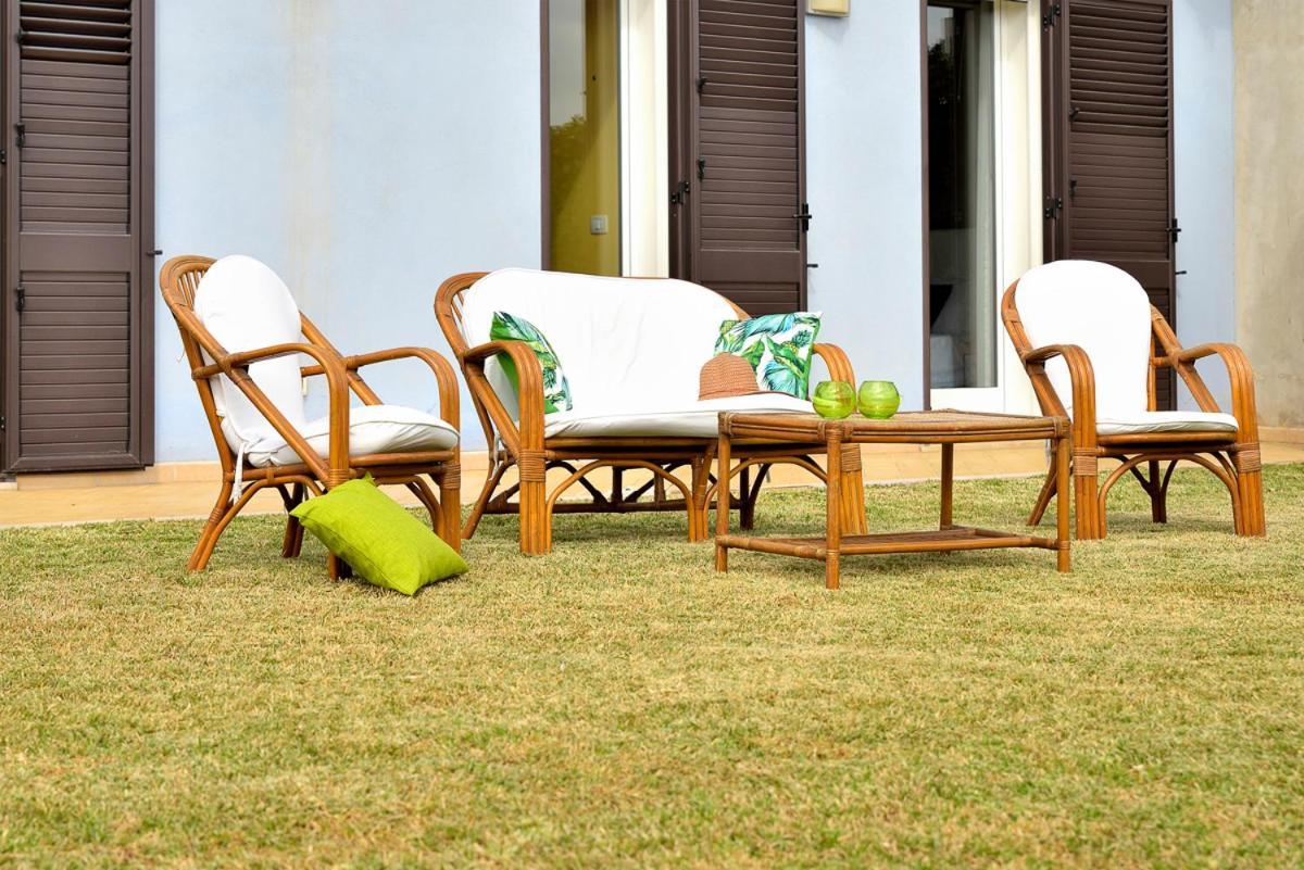Villa Relax A 200Mt Dal Mare ポッツァッロ エクステリア 写真
