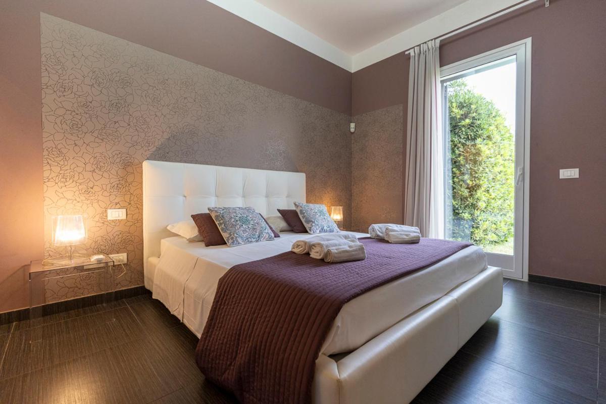 Villa Relax A 200Mt Dal Mare ポッツァッロ エクステリア 写真