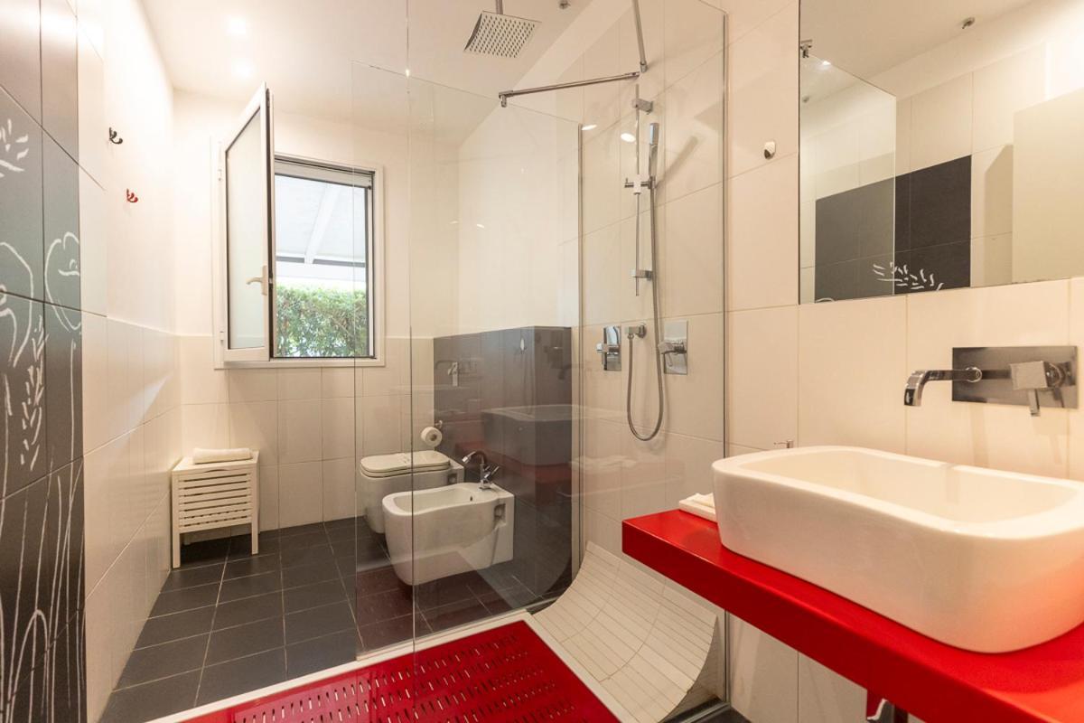Villa Relax A 200Mt Dal Mare ポッツァッロ エクステリア 写真